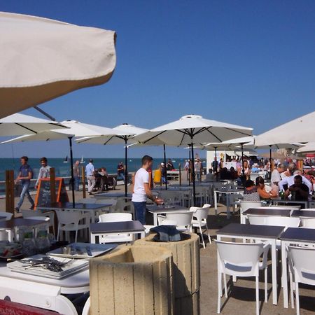 " Le Leana Cardi " Fecamp Bord De Mer Екстериор снимка