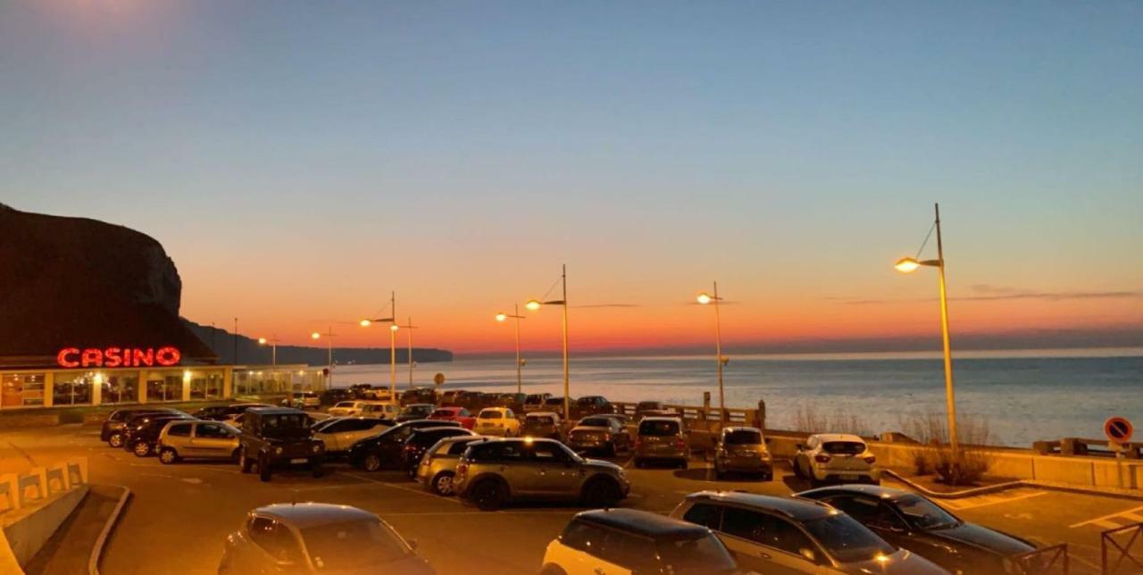 " Le Leana Cardi " Fecamp Bord De Mer Екстериор снимка